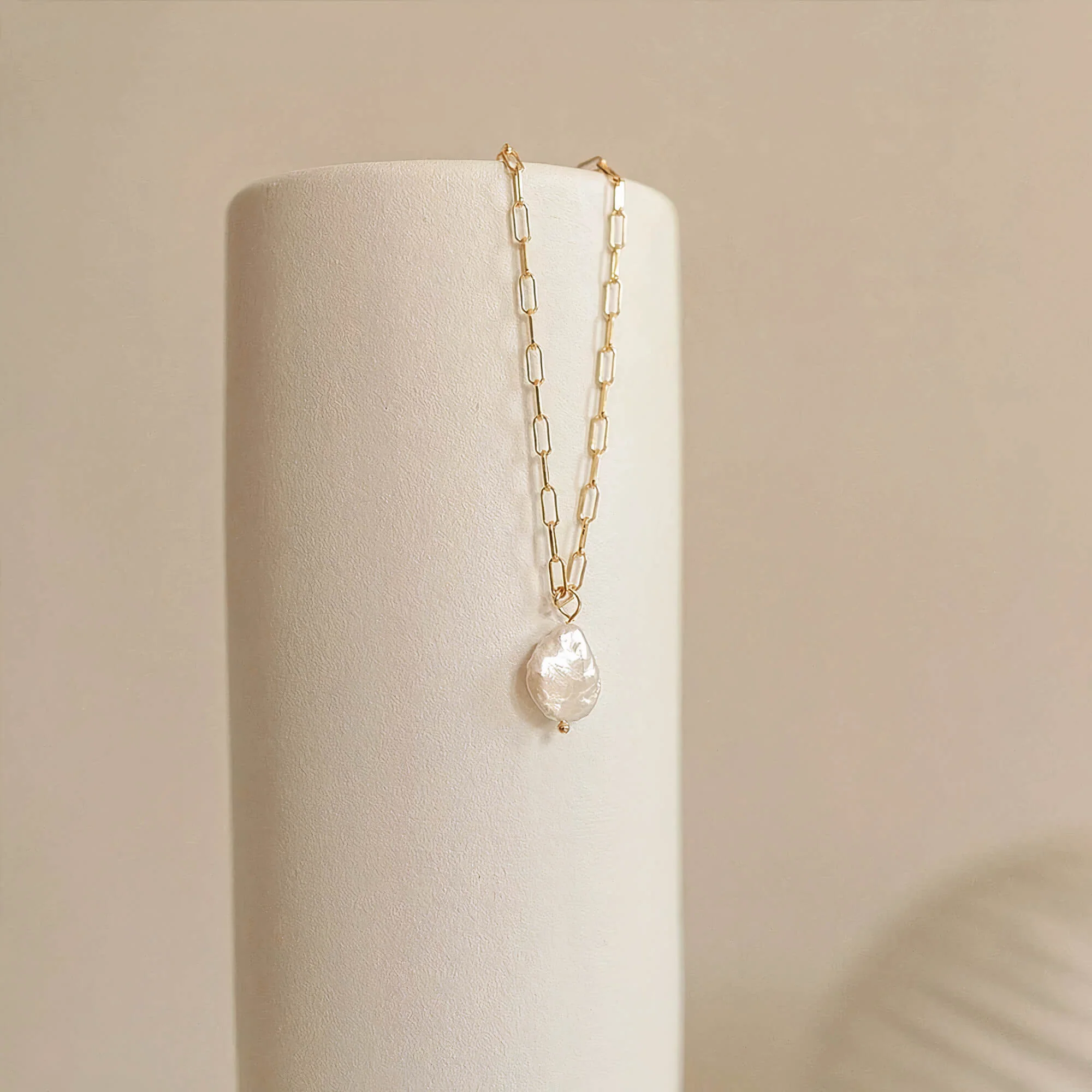 Baroque Pearl Pendant Necklace - Image 3