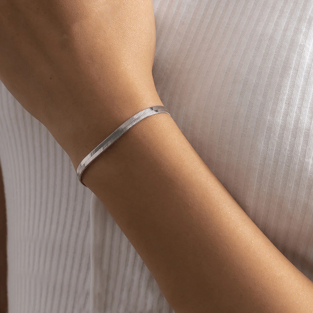 Herringbone Chain Bracelet - Image 3